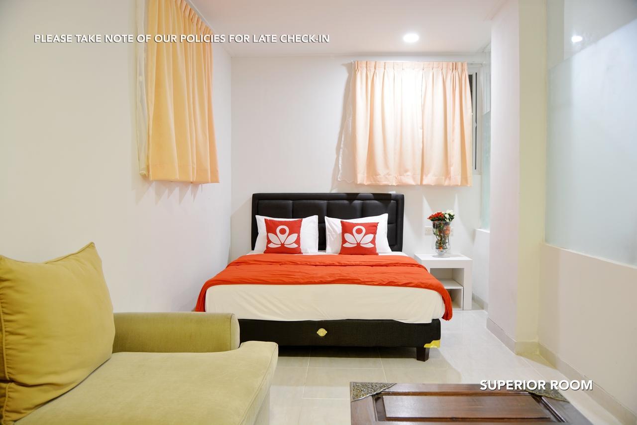 Zen Premium Kemang Timur Dżakarta Zewnętrze zdjęcie