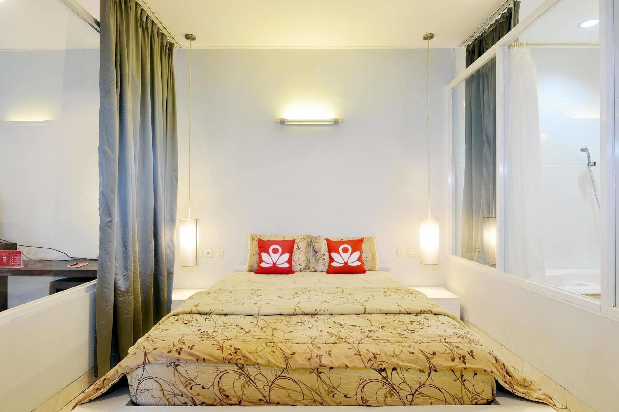 Zen Premium Kemang Timur Dżakarta Zewnętrze zdjęcie
